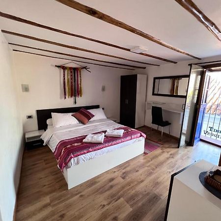 Bed and Breakfast Casona Les Pleiades Cuzco Esterno foto