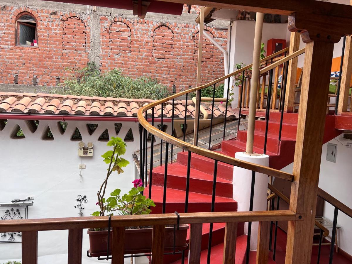 Bed and Breakfast Casona Les Pleiades Cuzco Esterno foto